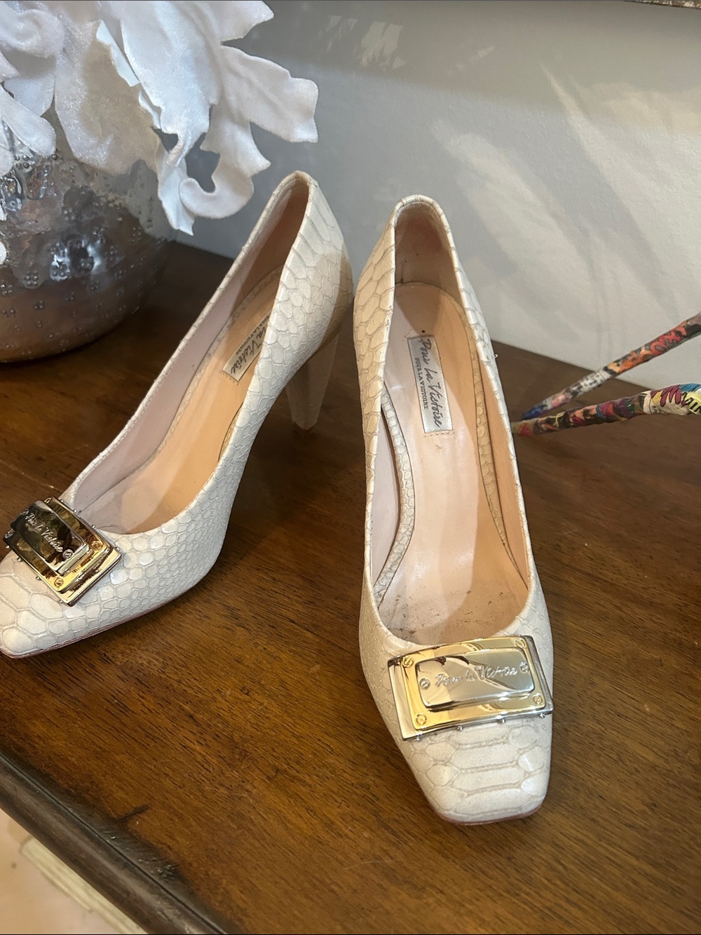 Pour La Victoire Ivory Textured Pumps with Gold Plate